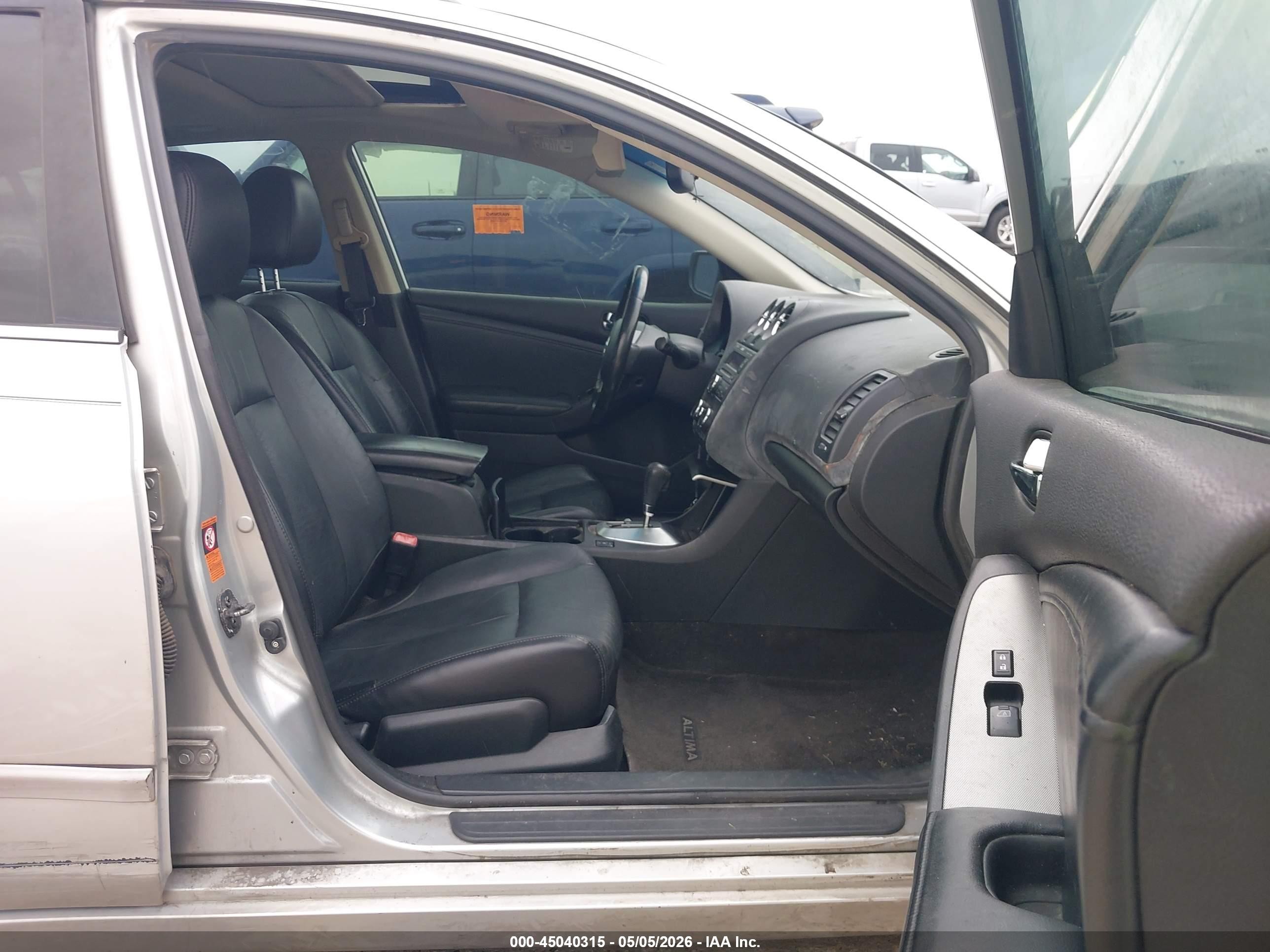 2008 Nissan Altima 2.5 S Silver vin: 1N4AL21E08N456165