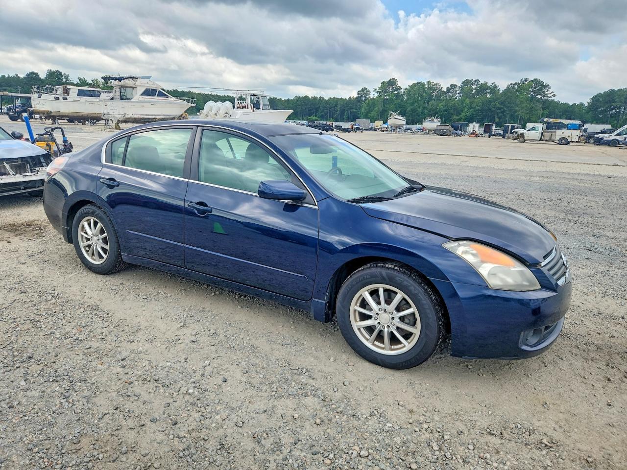 2008 Nissan Altima 2.5 Blue vin: 1N4AL21E08N487769