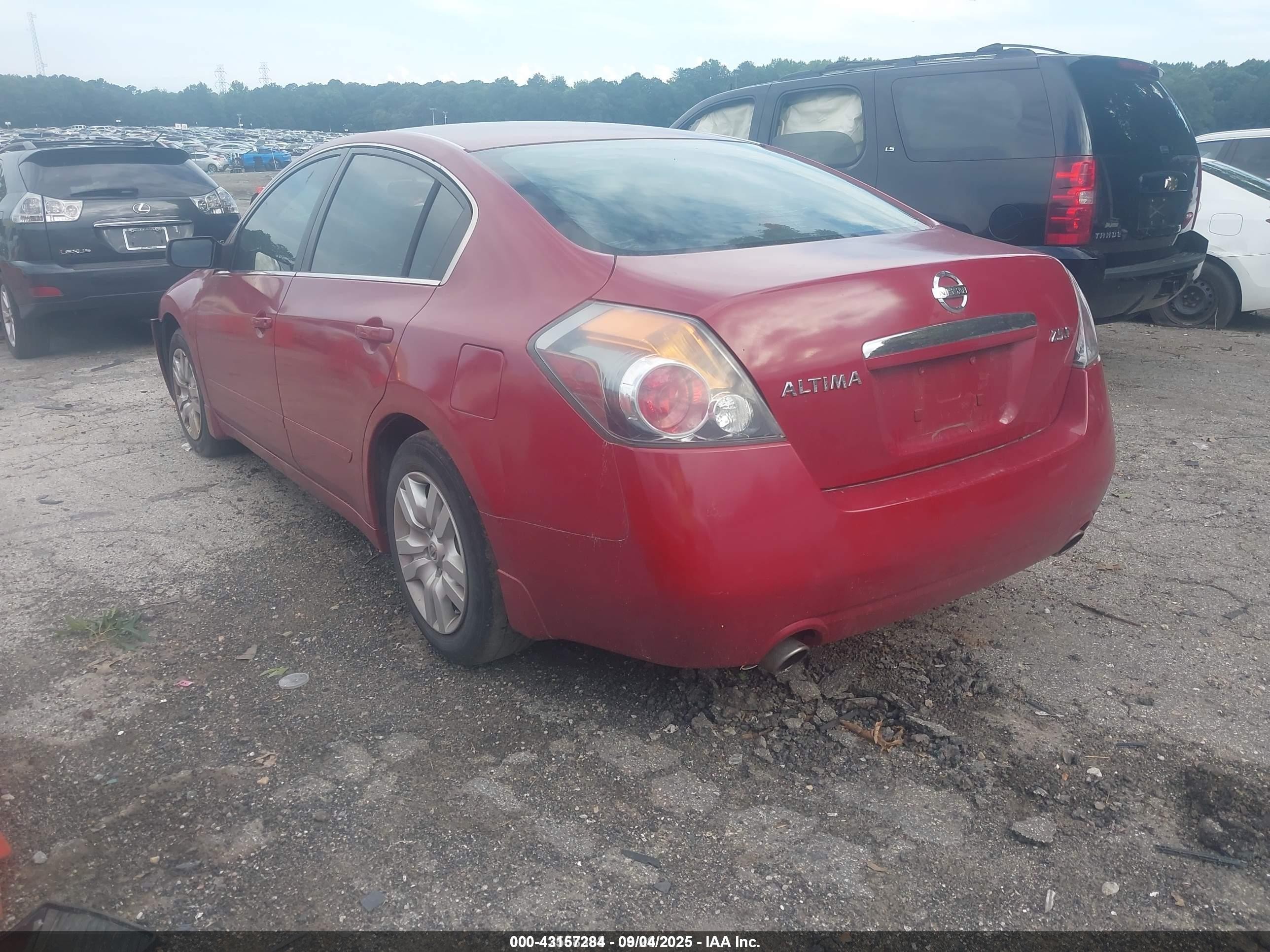 2009 Nissan Altima 2.5 S Red vin: 1N4AL21E09N404648