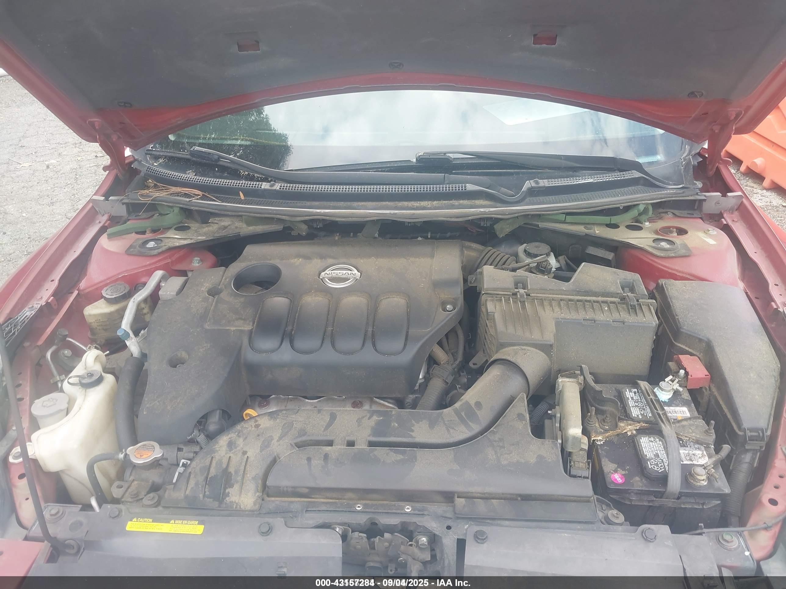 2009 Nissan Altima 2.5 S Red vin: 1N4AL21E09N404648
