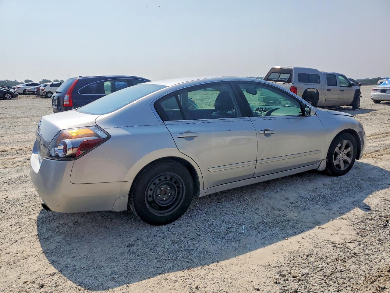 2009 Nissan Altima 2.5 Silver vin: 1N4AL21E09N440002