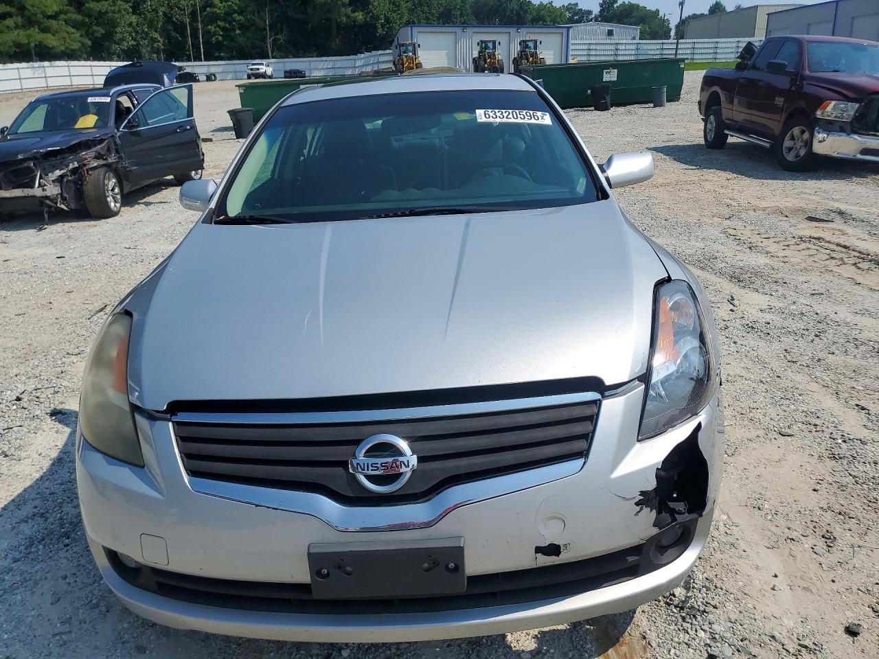 2009 Nissan Altima 2.5 Silver vin: 1N4AL21E09N440002