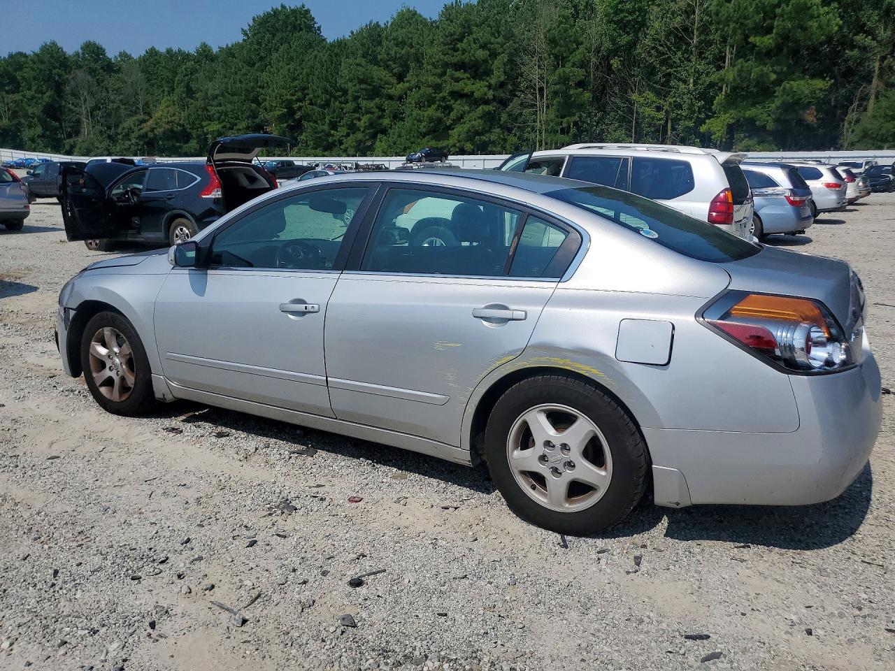 2009 Nissan Altima 2.5 Silver vin: 1N4AL21E09N440002