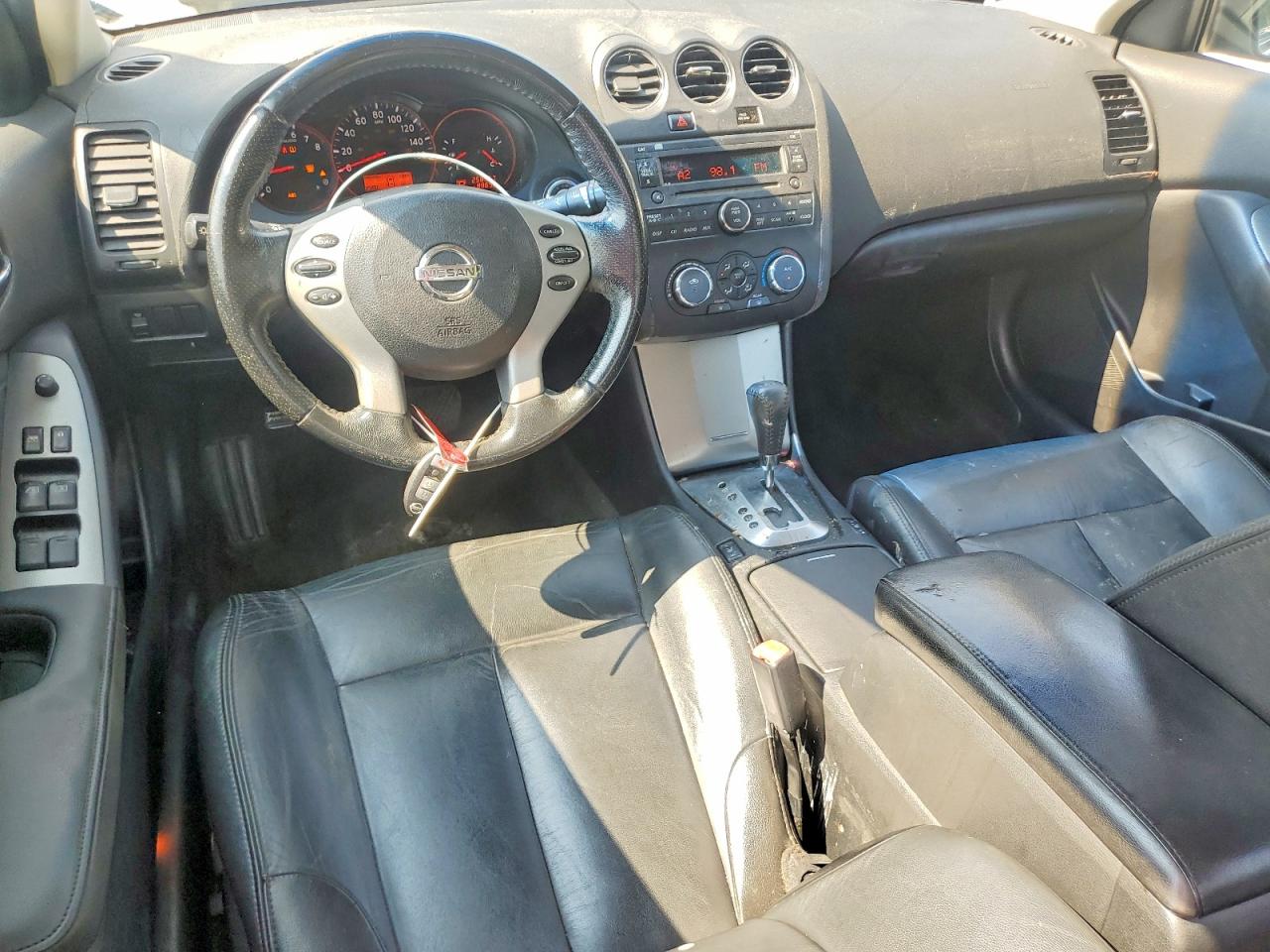 2009 Nissan Altima 2.5 Silver vin: 1N4AL21E09N440002