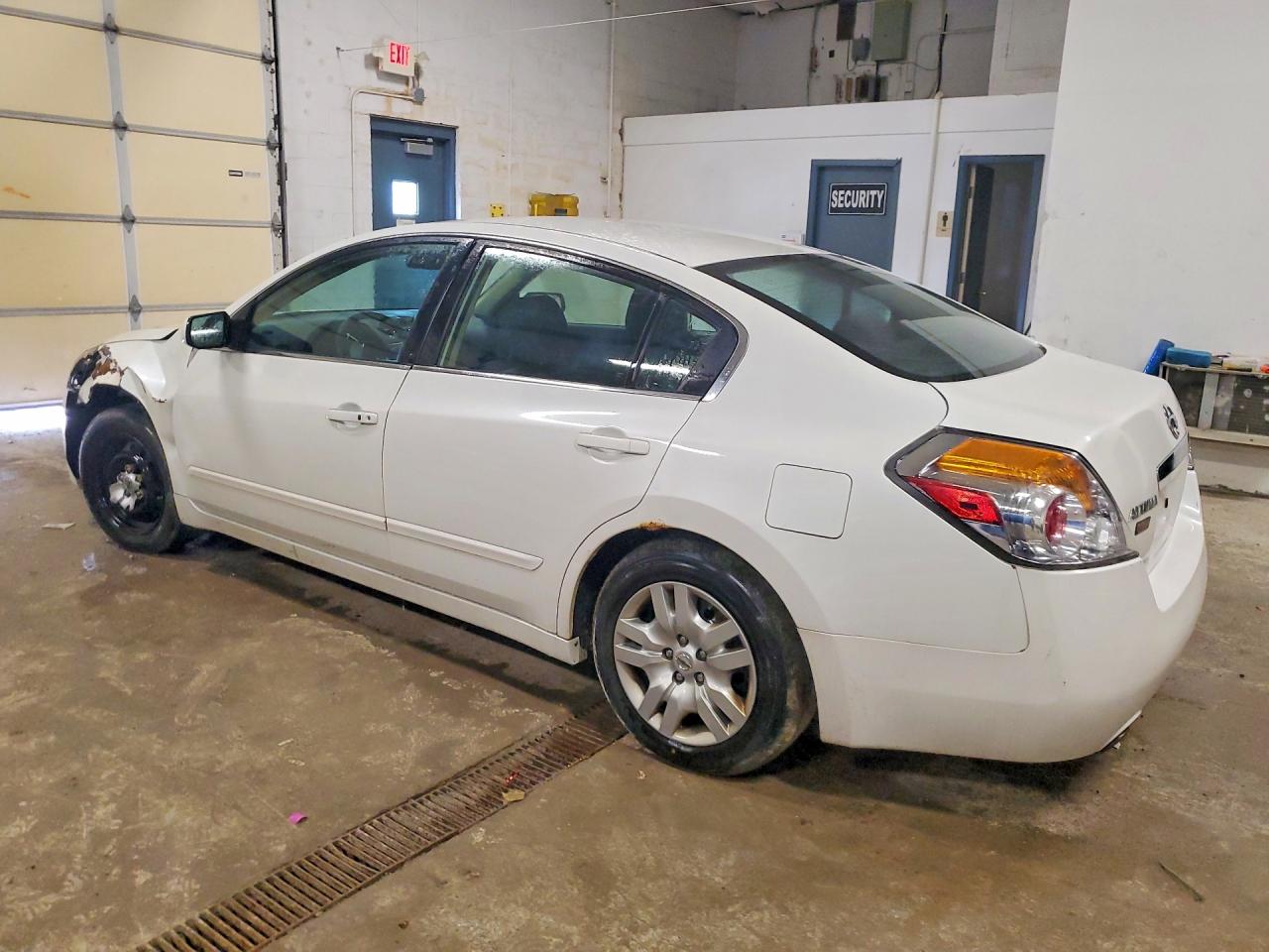 2009 Nissan Altima 2.5 White vin: 1N4AL21E09N447287
