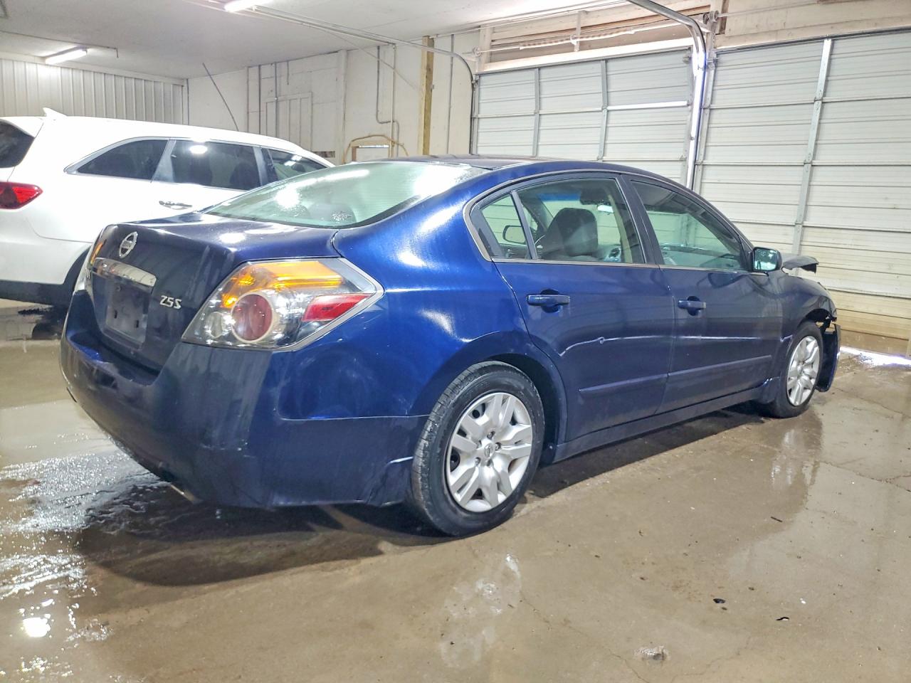 2009 Nissan Altima 2.5 Blue vin: 1N4AL21E09N455213
