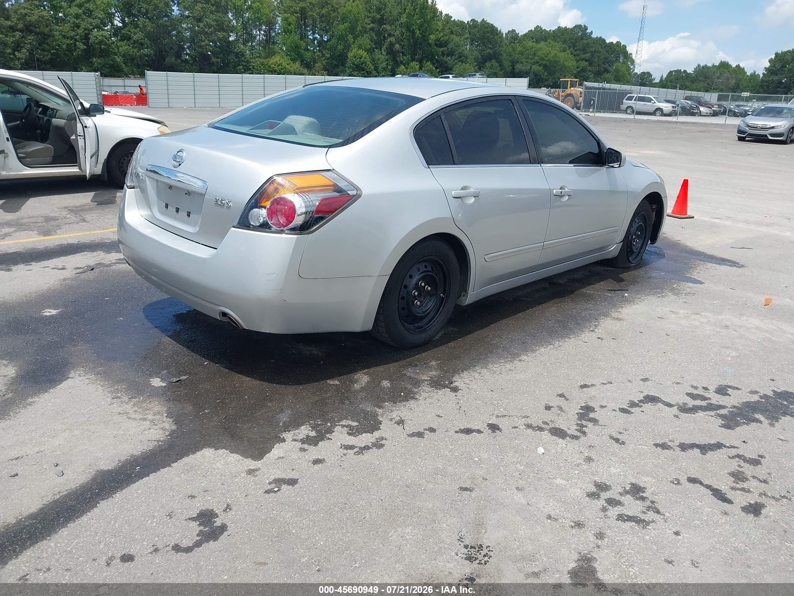 2009 Nissan Altima 2.5 S Silver vin: 1N4AL21E09N482993