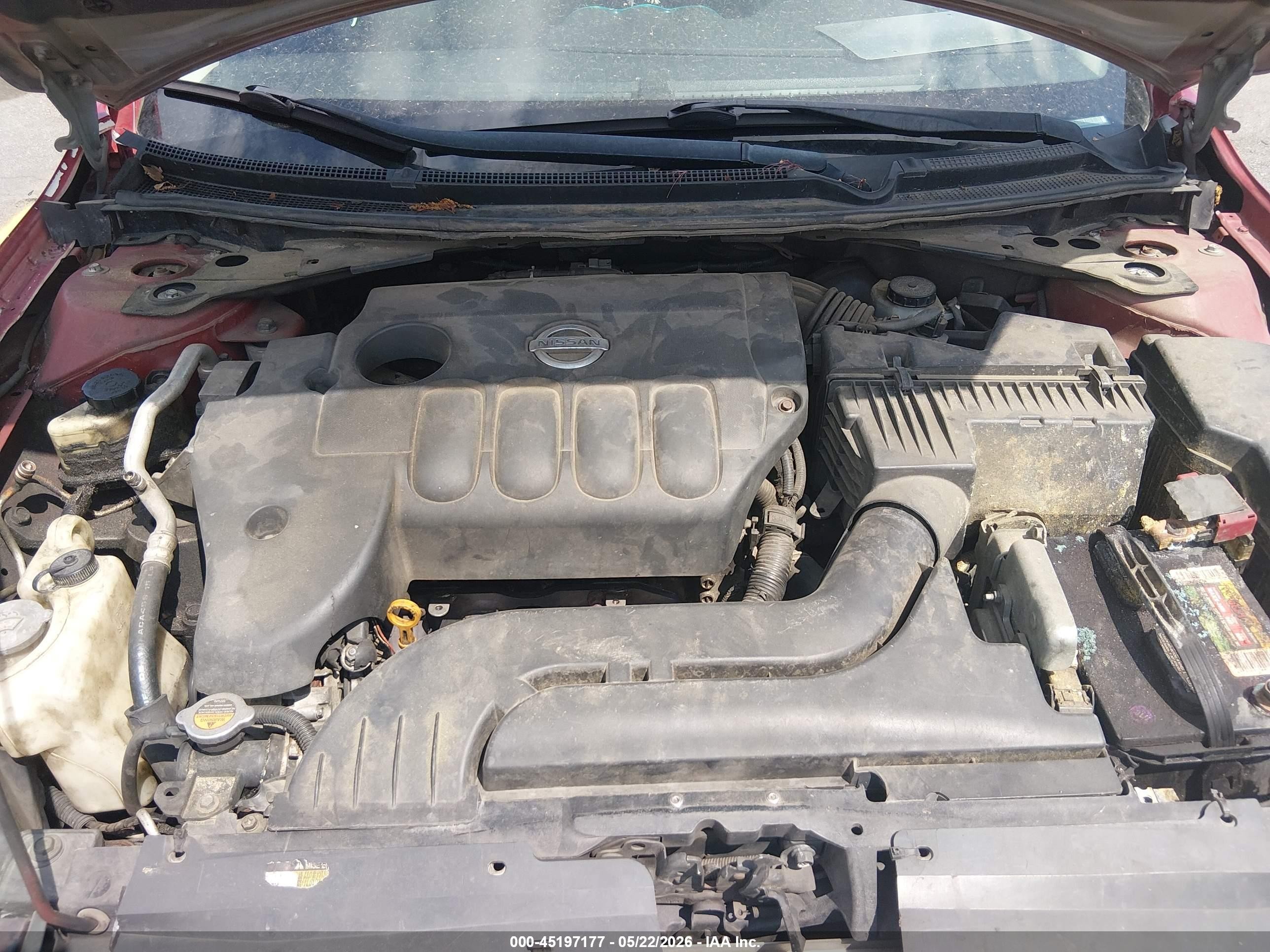 2009 Nissan Altima 2.5 S Red vin: 1N4AL21E09N532839
