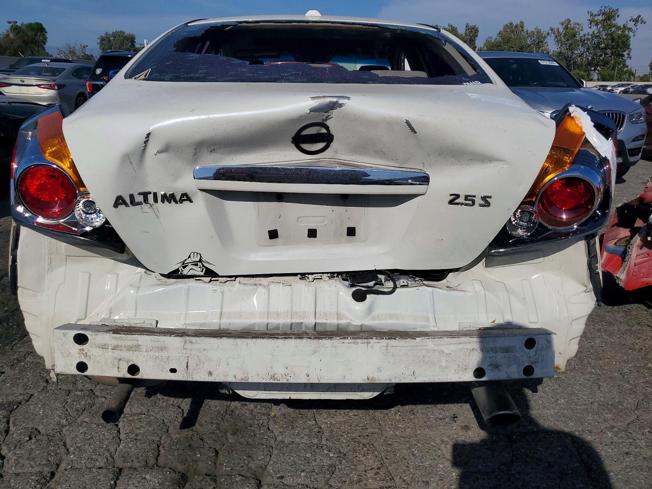 2009 Nissan Altima 2.5 Белый vin: 1N4AL21E09N534834