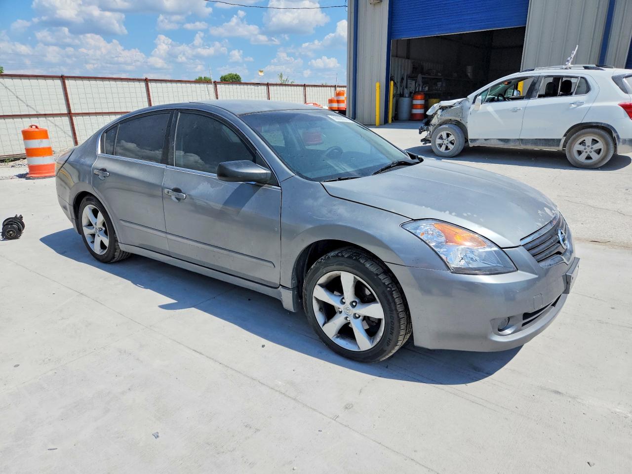 2009 Nissan Altima 2.5 Silver vin: 1N4AL21E09N538477