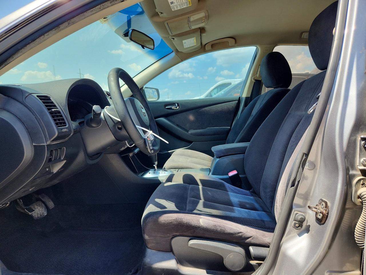 2009 Nissan Altima 2.5 Silver vin: 1N4AL21E09N538477