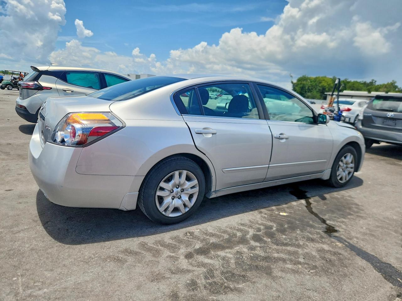 2009 Nissan Altima 2.5 Silver vin: 1N4AL21E09N554565