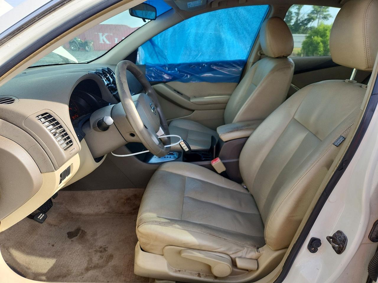 2009 Nissan Altima 2.5 White vin: 1N4AL21E09N557210