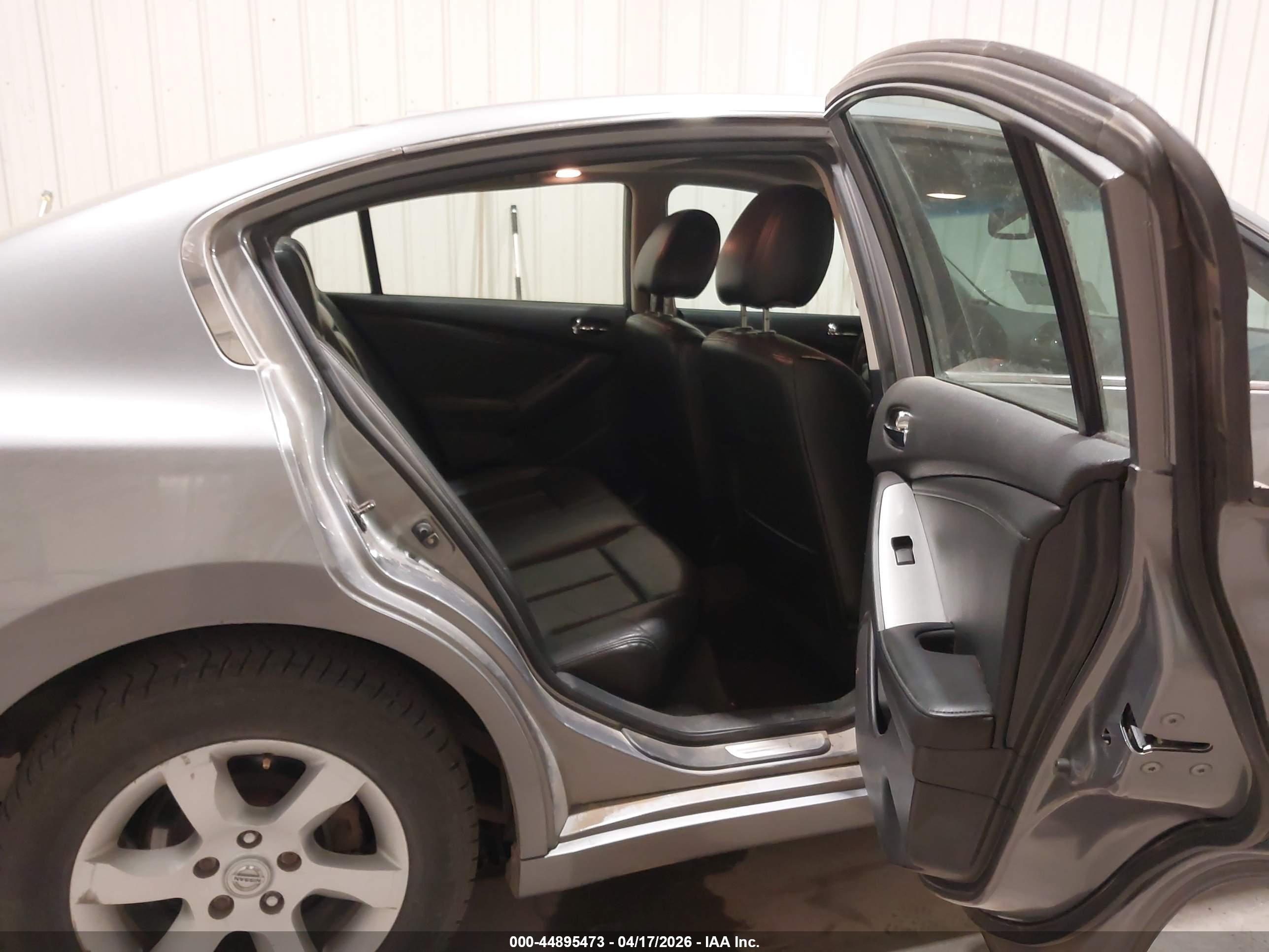 2009 Nissan Altima 2.5 S Серый vin: 1N4AL21E09N557904