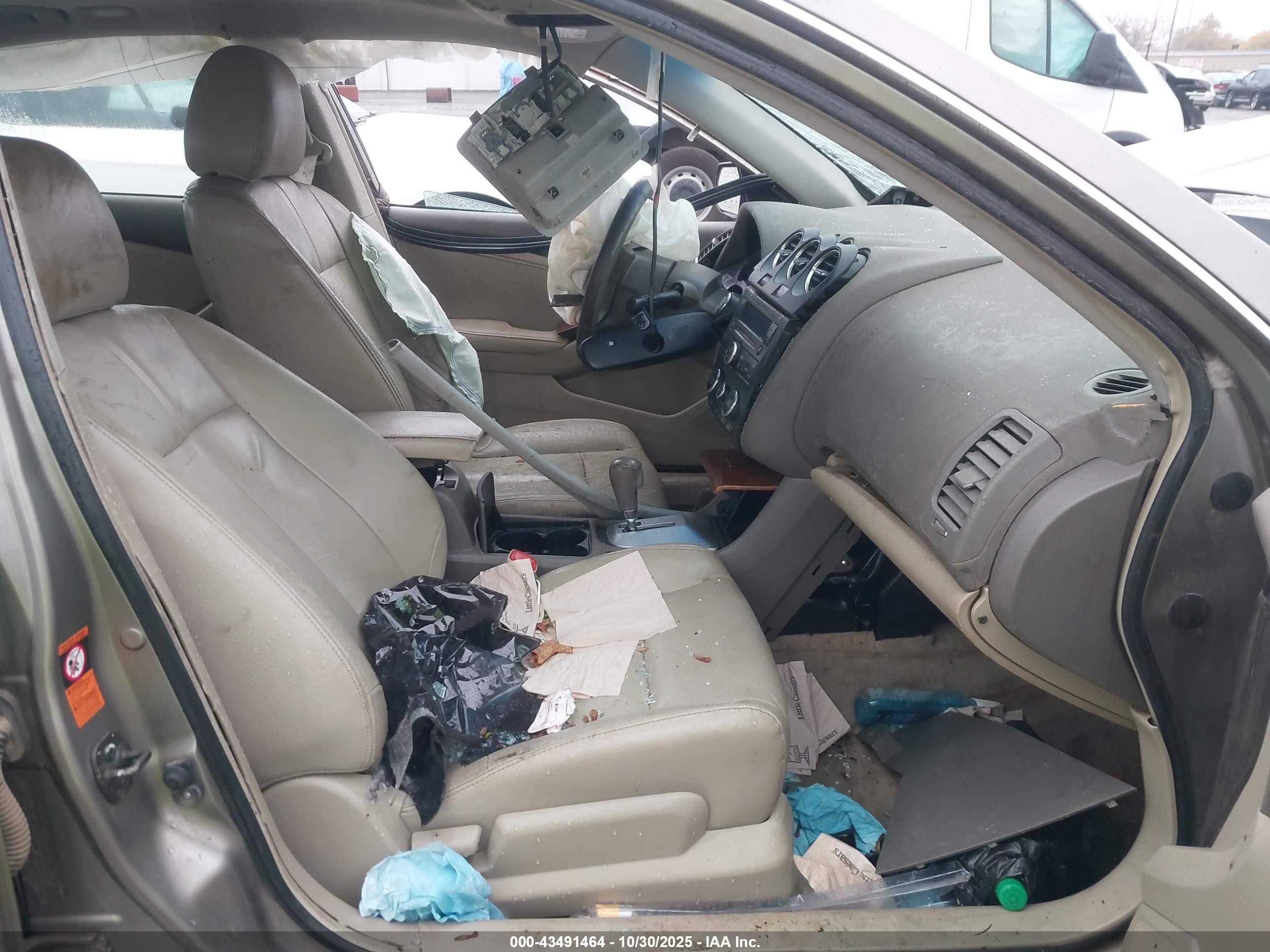 2007 Nissan Altima 2.5 S Gold vin: 1N4AL21E17C176958
