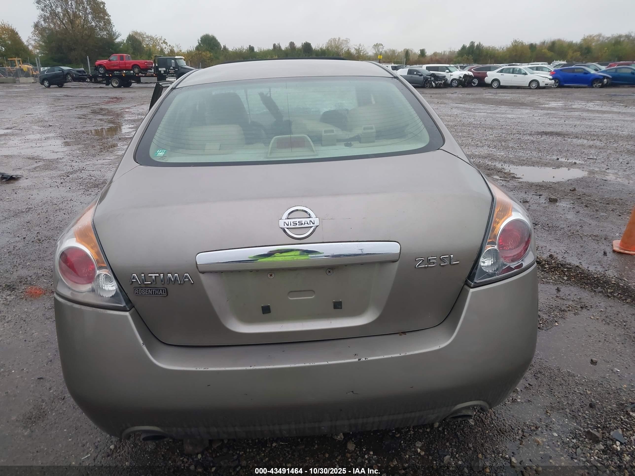 2007 Nissan Altima 2.5 S Gold vin: 1N4AL21E17C176958