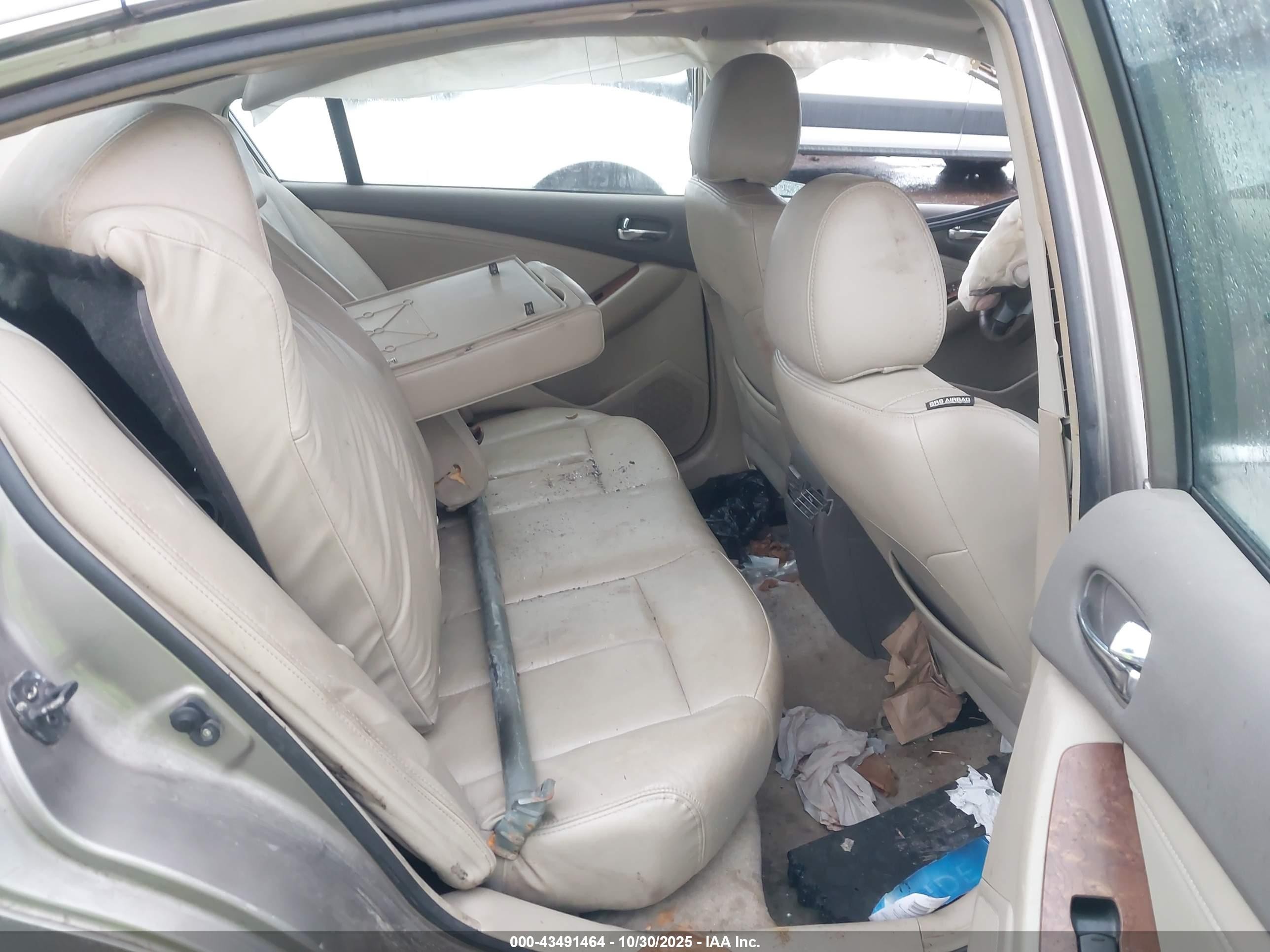 2007 Nissan Altima 2.5 S Gold vin: 1N4AL21E17C176958