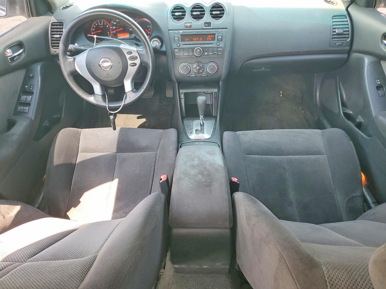 2007 Nissan Altima 2.5 Silver vin: 1N4AL21E17C217329
