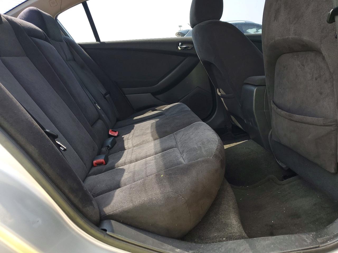 2007 Nissan Altima 2.5 Silver vin: 1N4AL21E17C217329