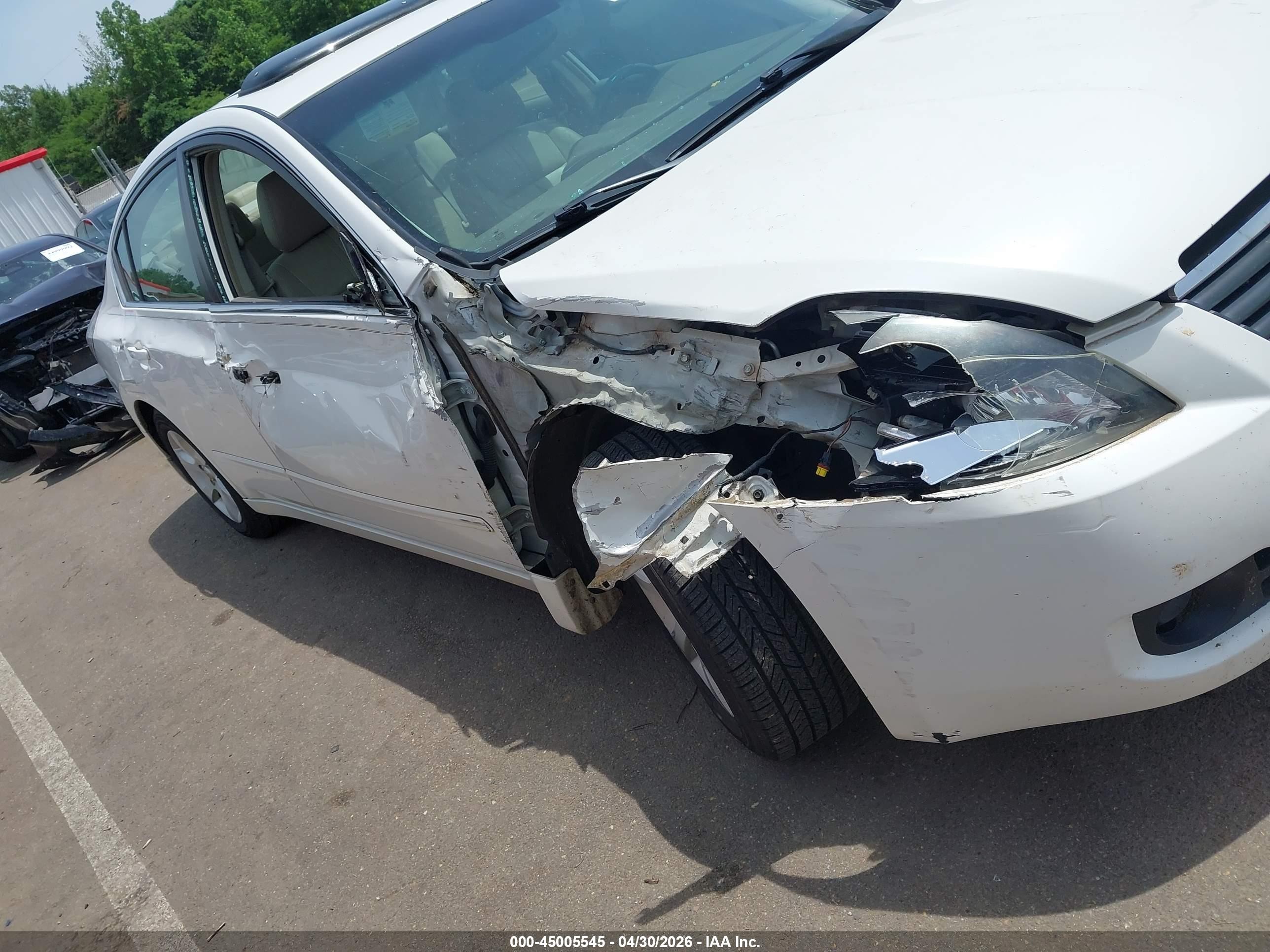 2007 Nissan Altima 2.5 S White vin: 1N4AL21E17C227732