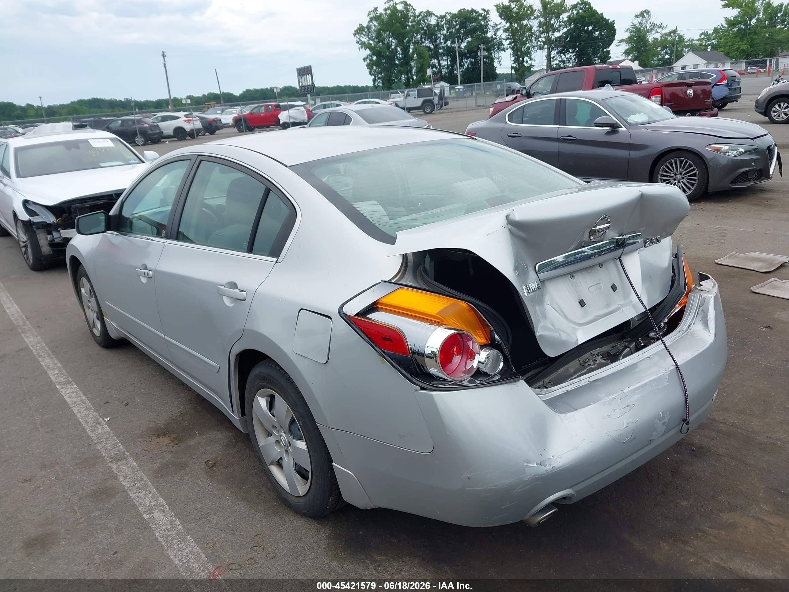 2007 Nissan Altima 2.5 S Silver vin: 1N4AL21E17N489903