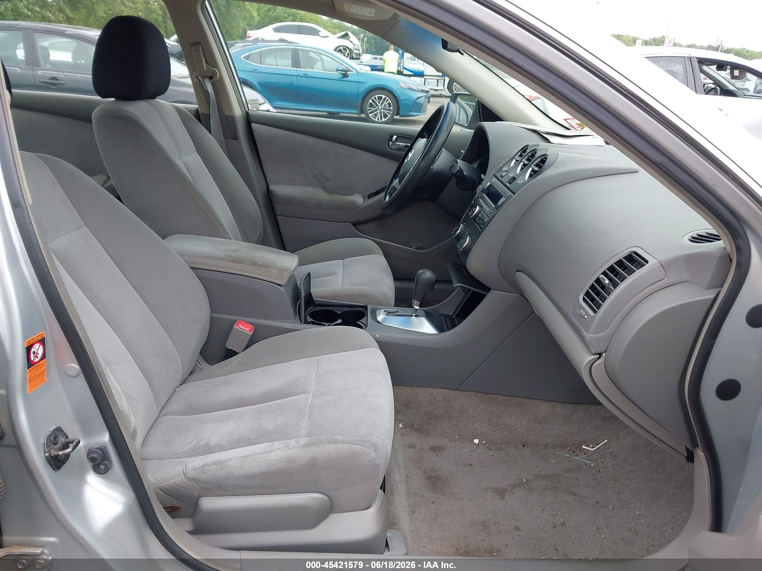 2007 Nissan Altima 2.5 S Silver vin: 1N4AL21E17N489903