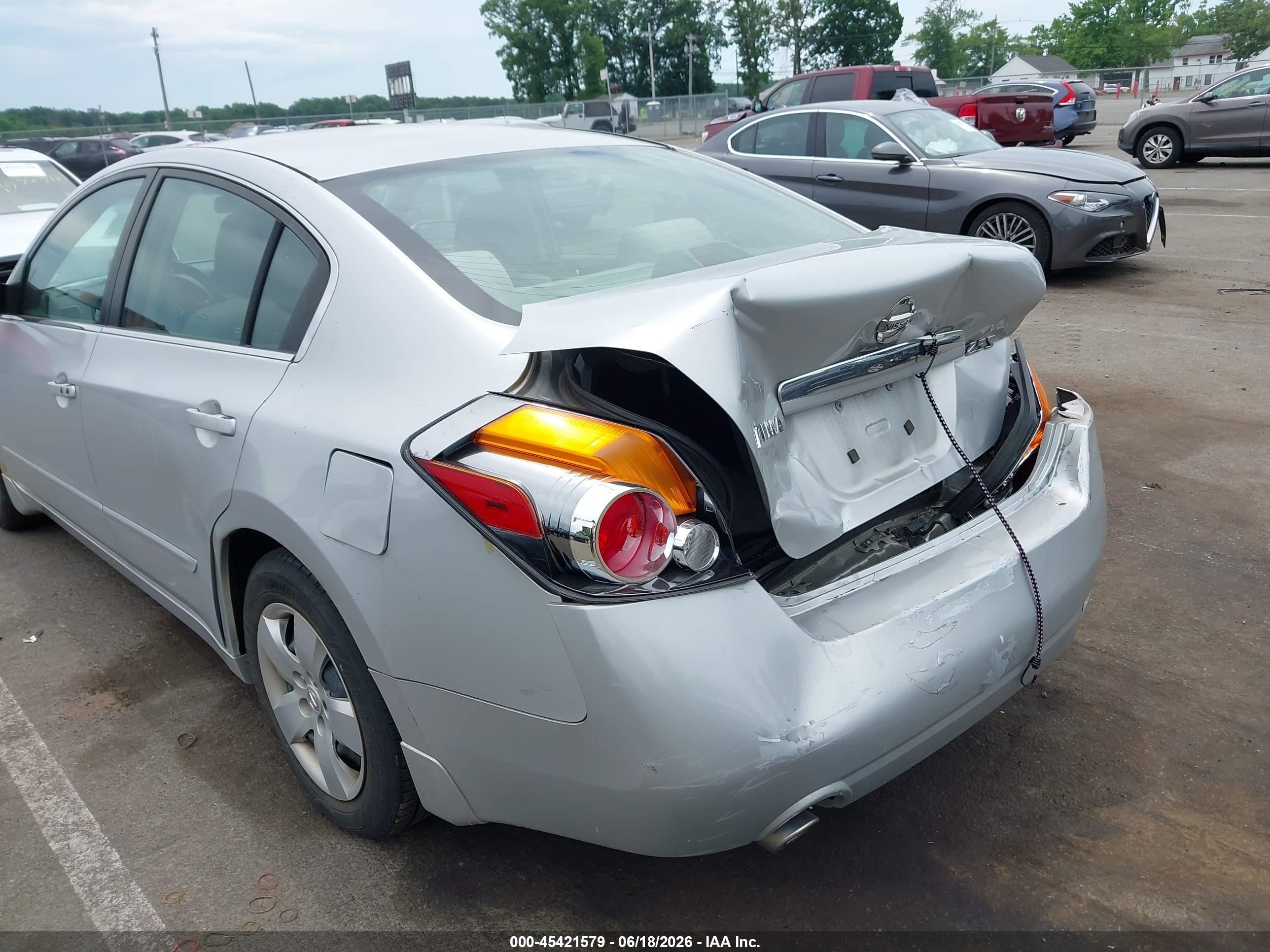 2007 Nissan Altima 2.5 S Silver vin: 1N4AL21E17N489903