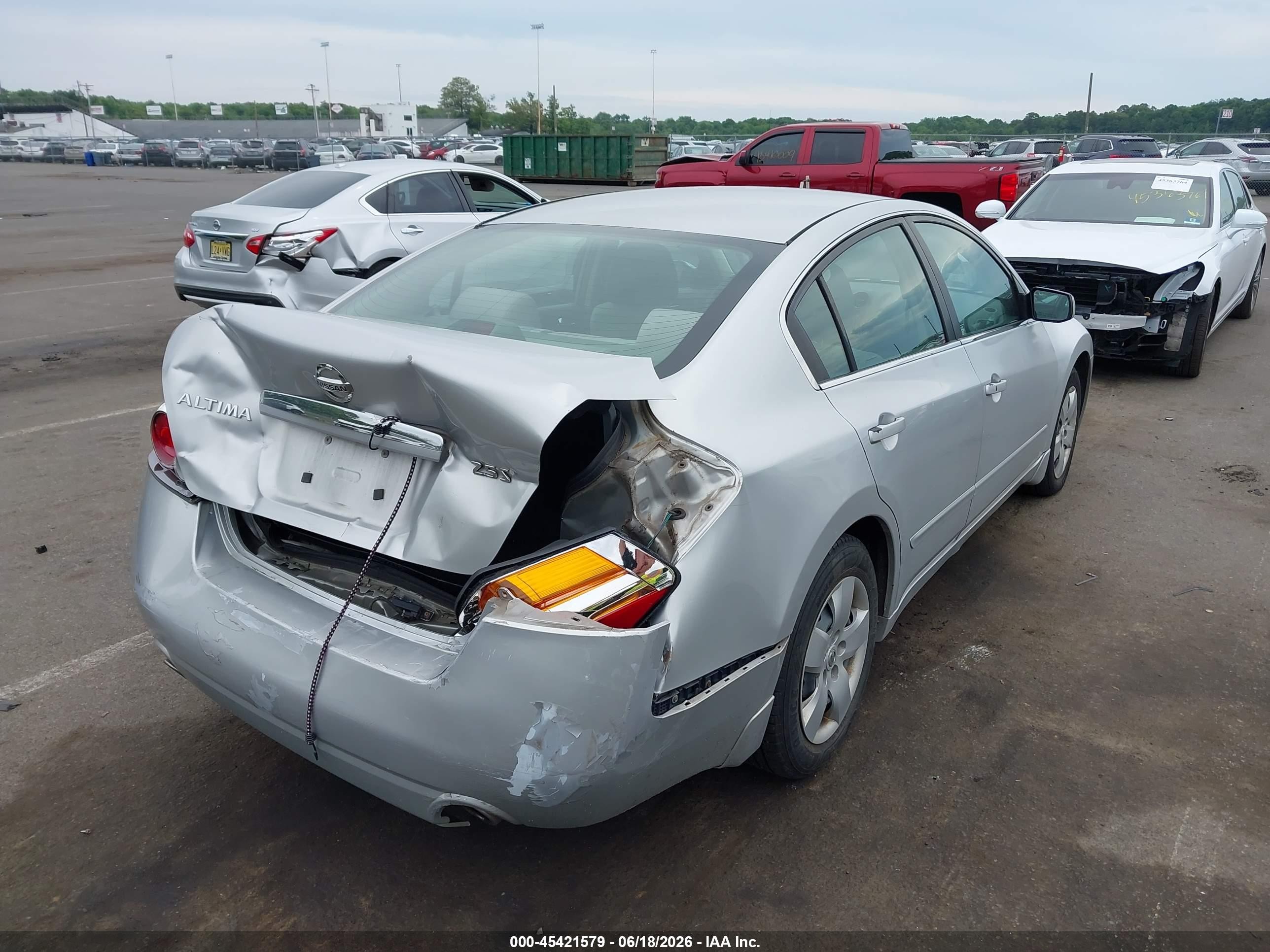 2007 Nissan Altima 2.5 S Silver vin: 1N4AL21E17N489903