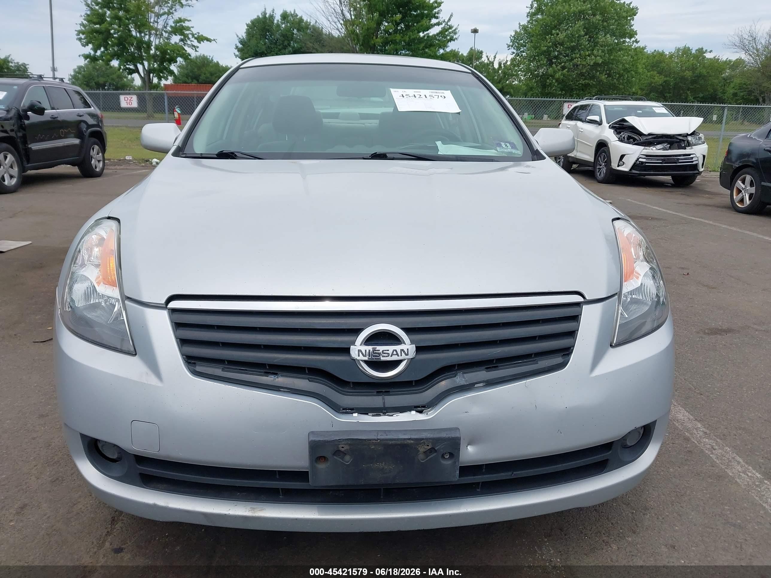 2007 Nissan Altima 2.5 S Silver vin: 1N4AL21E17N489903