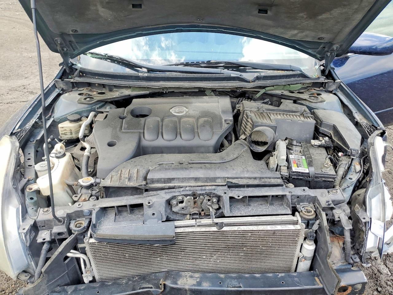 2008 Nissan Altima 2.5 Blue vin: 1N4AL21E18C182373