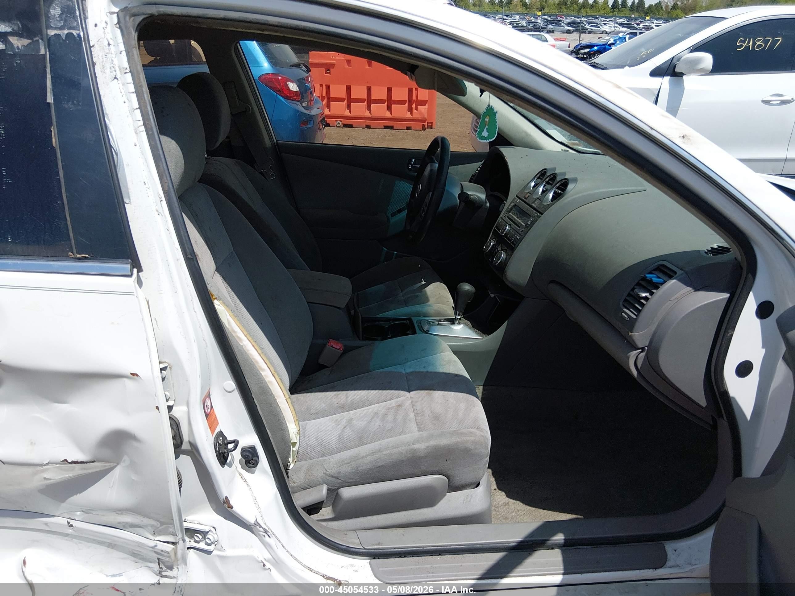 2008 Nissan Altima 2.5 S White vin: 1N4AL21E18C252633
