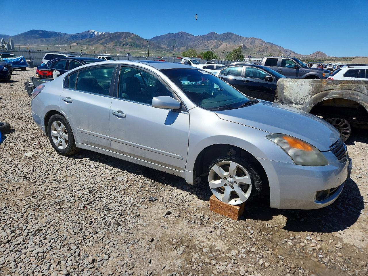 2008 Nissan Altima 2.5 Silver vin: 1N4AL21E18C276785