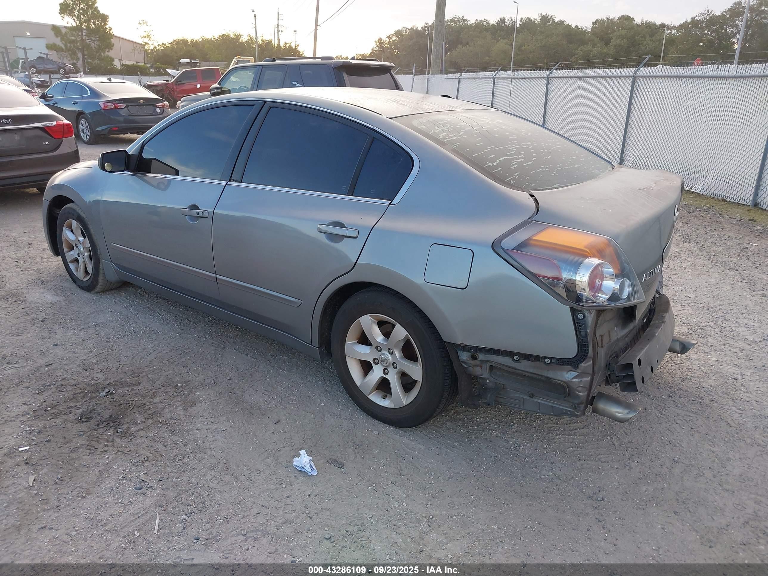 2008 Nissan Altima 2.5 S Light Blue vin: 1N4AL21E18N494357