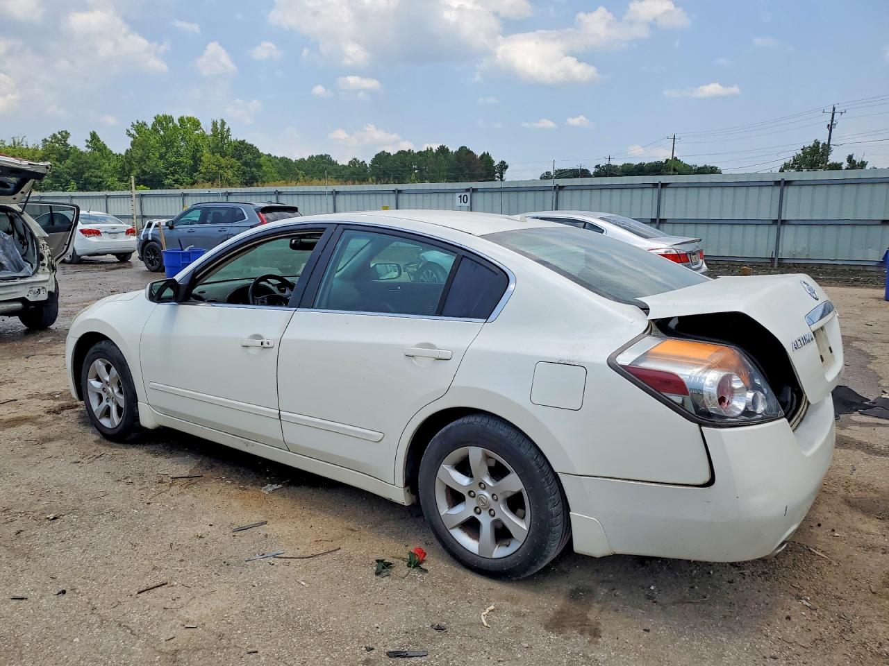 2008 Nissan Altima 2.5/2.5s White vin: 1N4AL21E18N495055