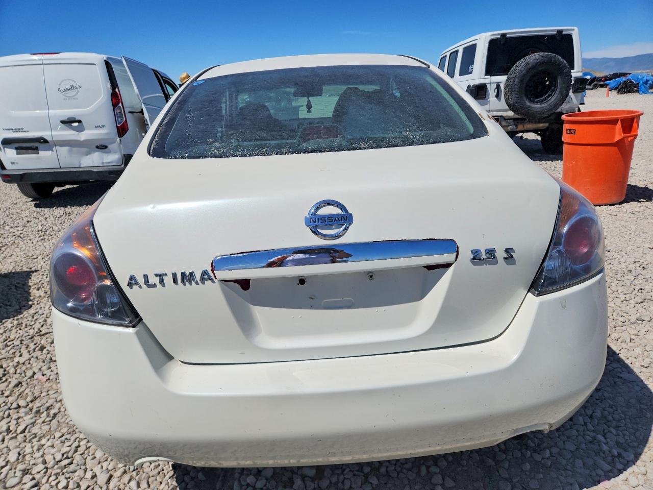 2009 Nissan Altima 2.5 Белый vin: 1N4AL21E19C126063