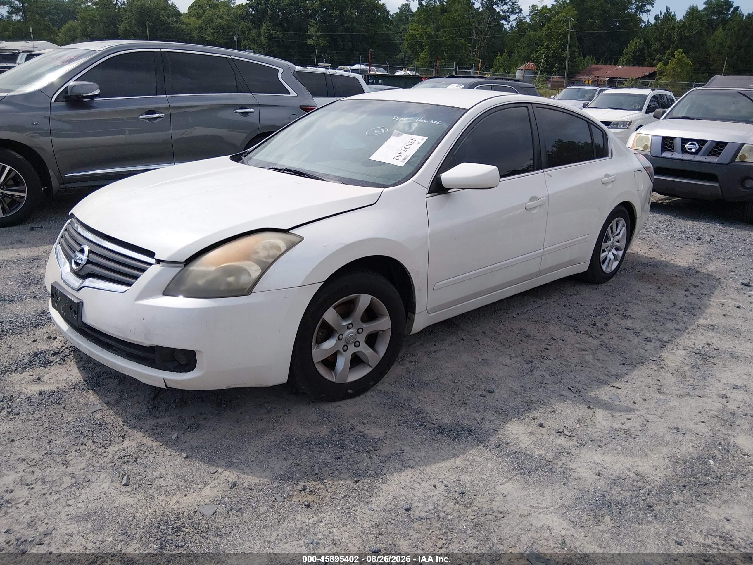 2009 Nissan Altima 2.5 White vin: 1N4AL21E19C135538