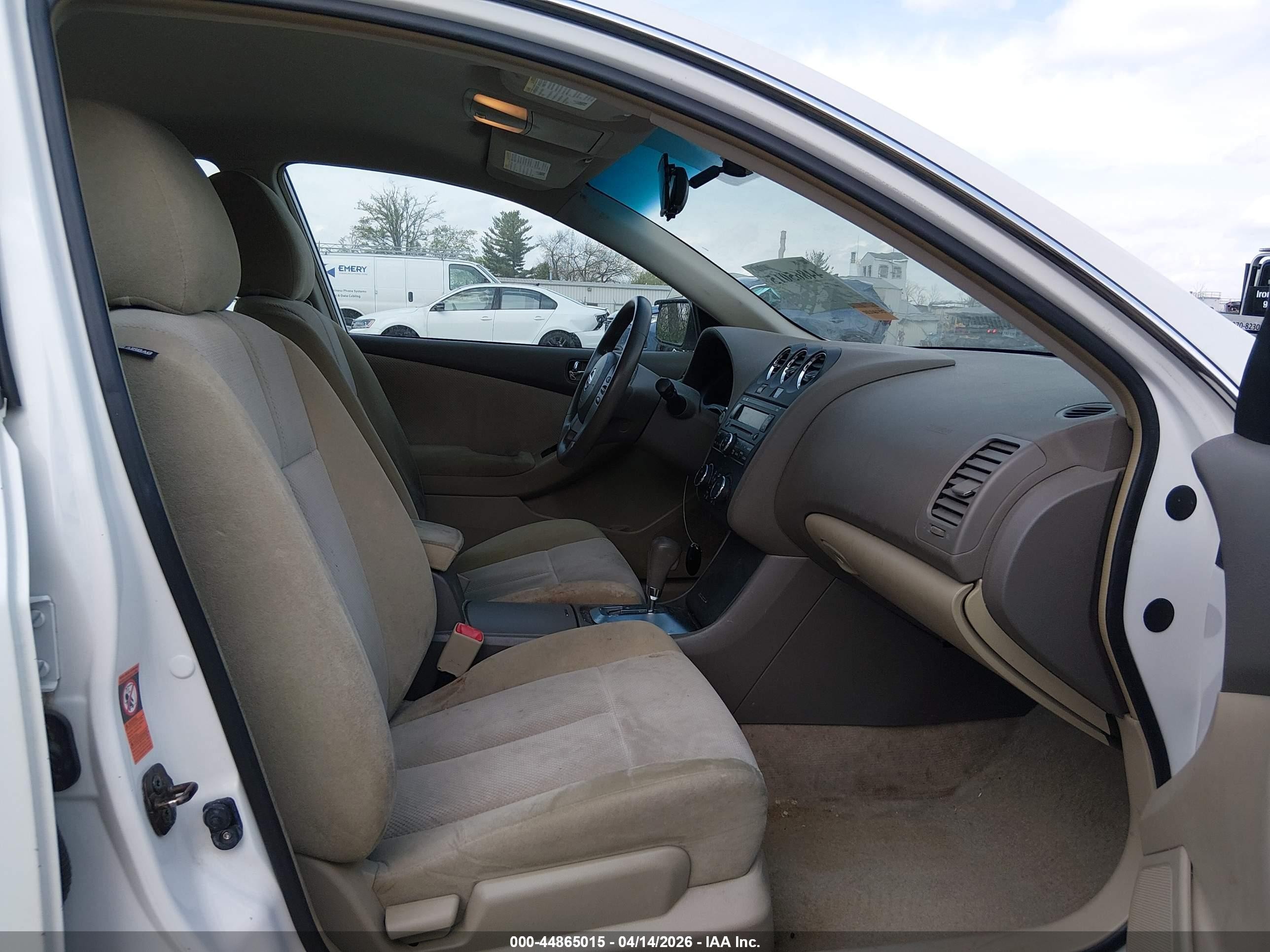 2009 Nissan Altima 2.5 S White vin: 1N4AL21E19C180818