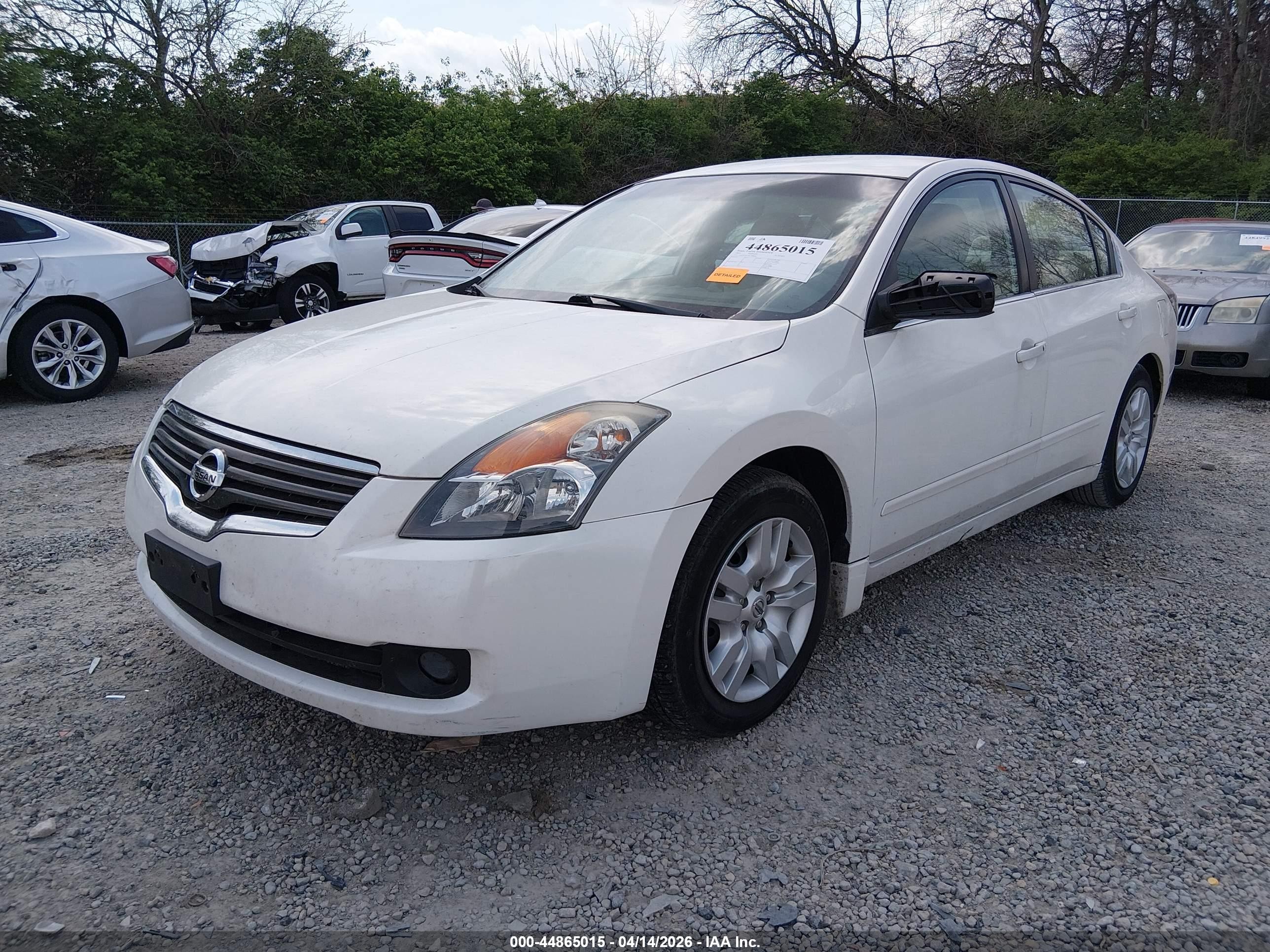 2009 Nissan Altima 2.5 S White vin: 1N4AL21E19C180818