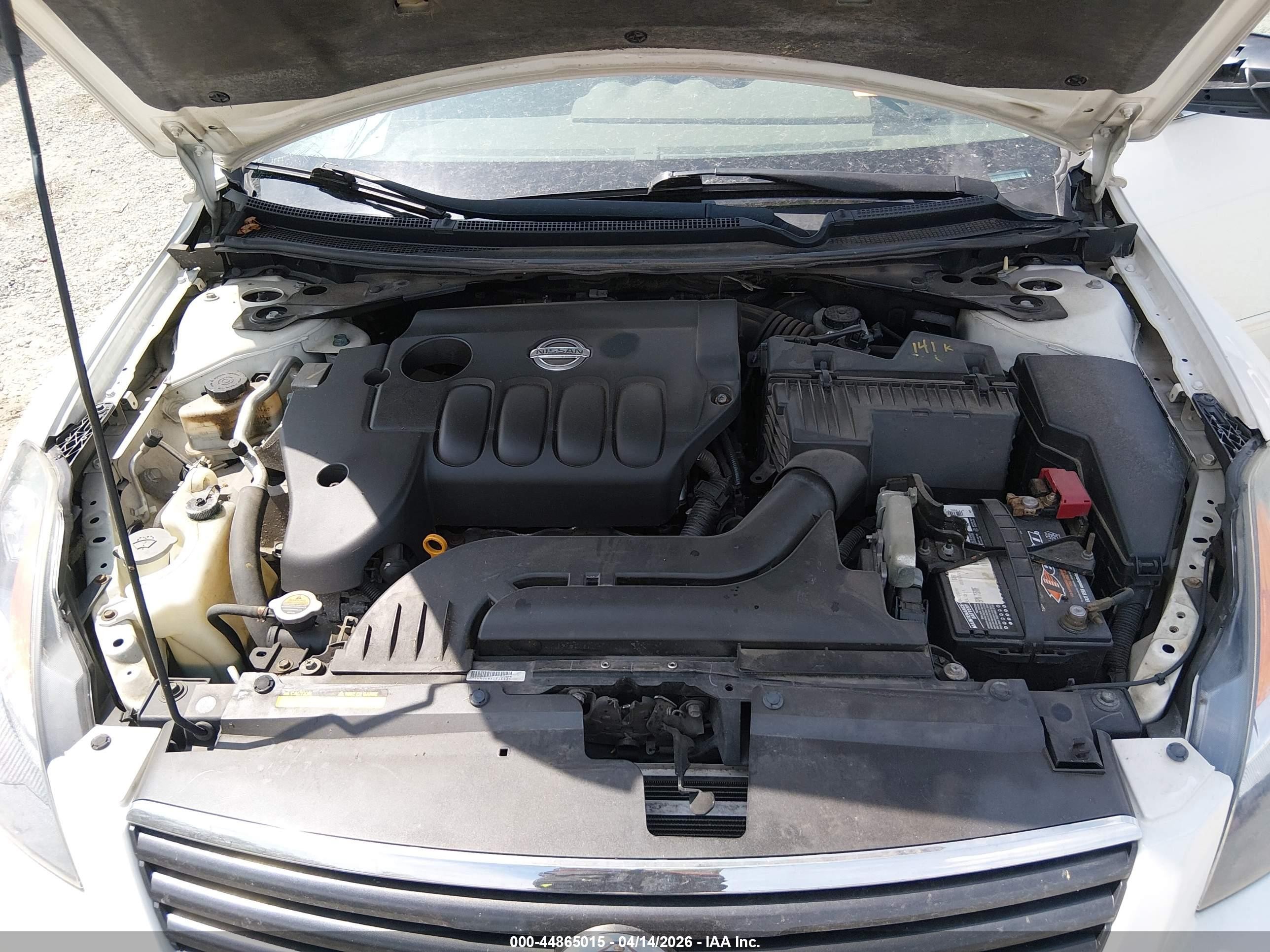 2009 Nissan Altima 2.5 S White vin: 1N4AL21E19C180818