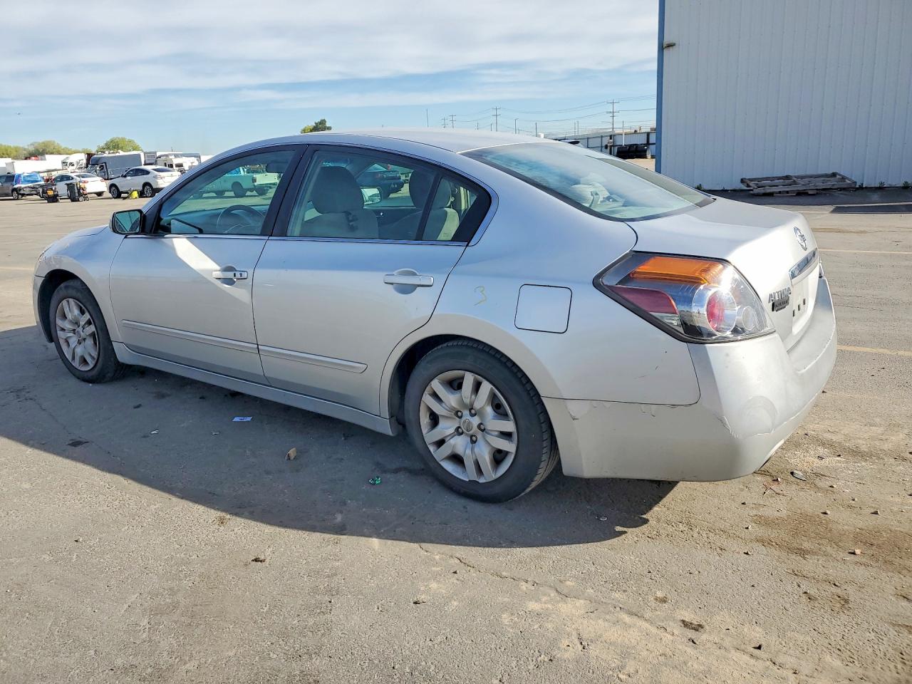 2009 Nissan Altima 2.5 Silver vin: 1N4AL21E19C193147