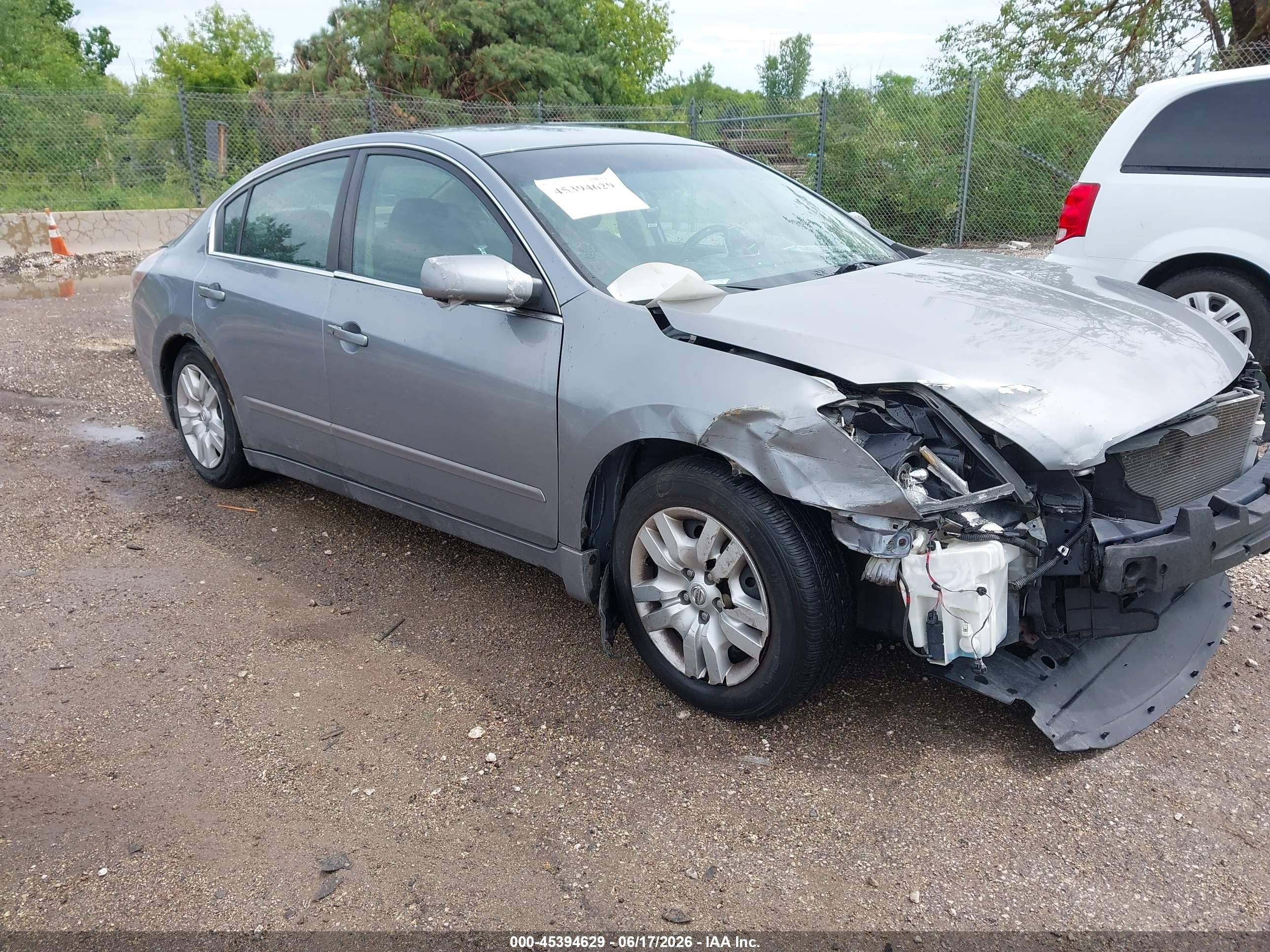 2009 Nissan Altima 2.5 S Silver vin: 1N4AL21E19N402746