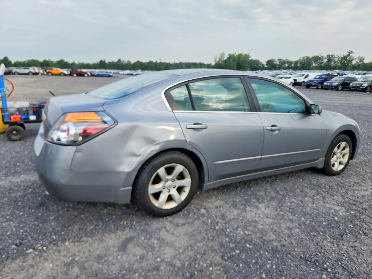 2009 Nissan Altima 2.5 Серебряный vin: 1N4AL21E19N408174