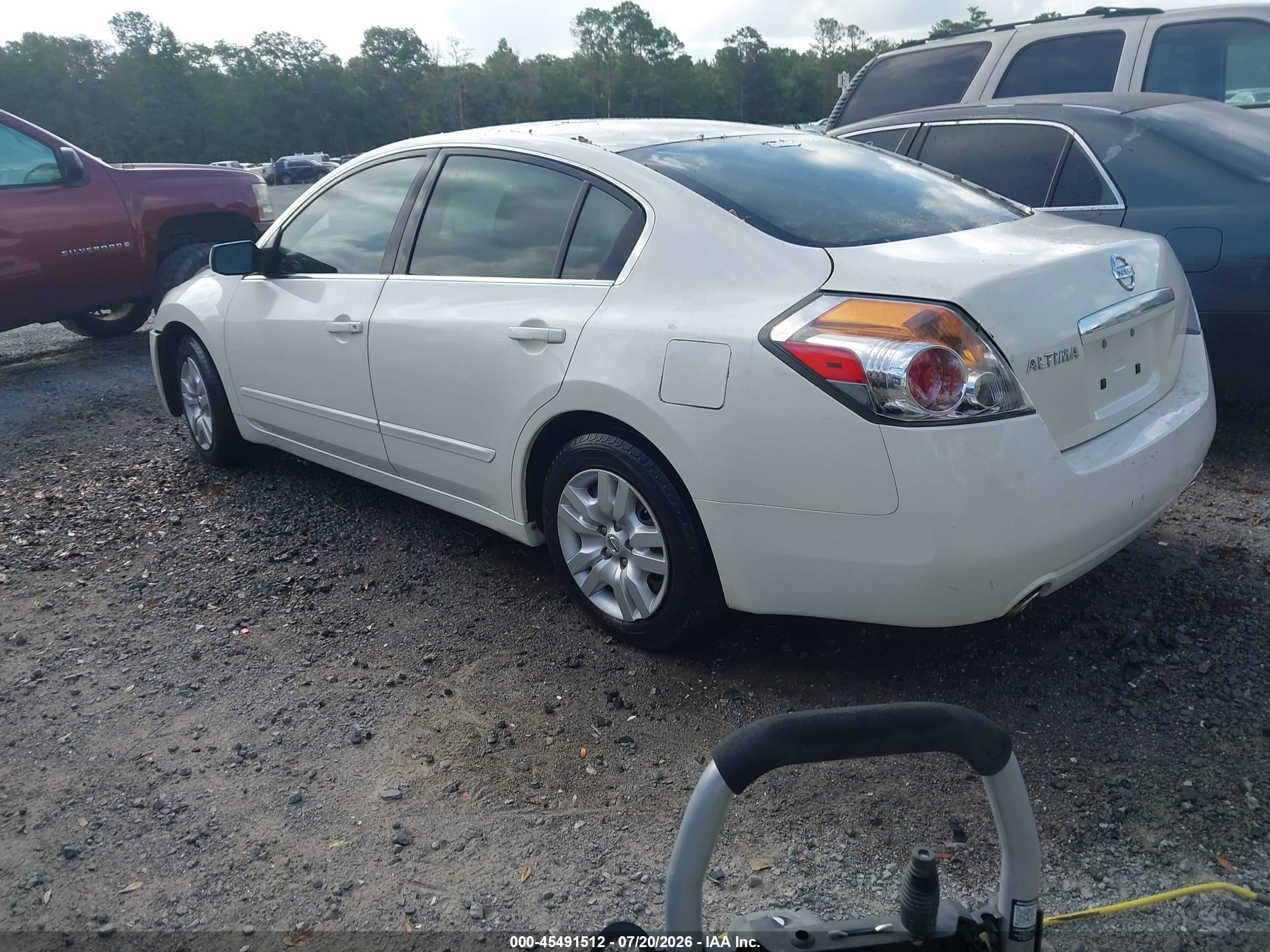 2009 Nissan Altima 2.5 White vin: 1N4AL21E19N440963