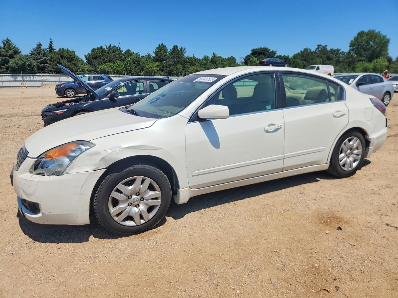 2009 Nissan Altima 2.5/2.5s Белый vin: 1N4AL21E19N444589