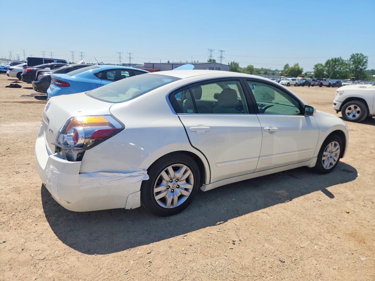 2009 Nissan Altima 2.5/2.5s Белый vin: 1N4AL21E19N444589