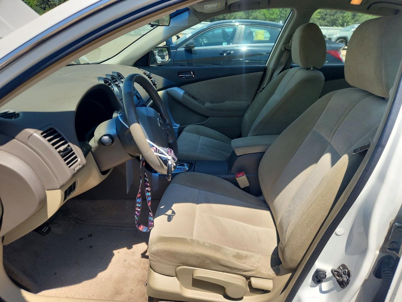 2009 Nissan Altima 2.5/2.5s Белый vin: 1N4AL21E19N444589