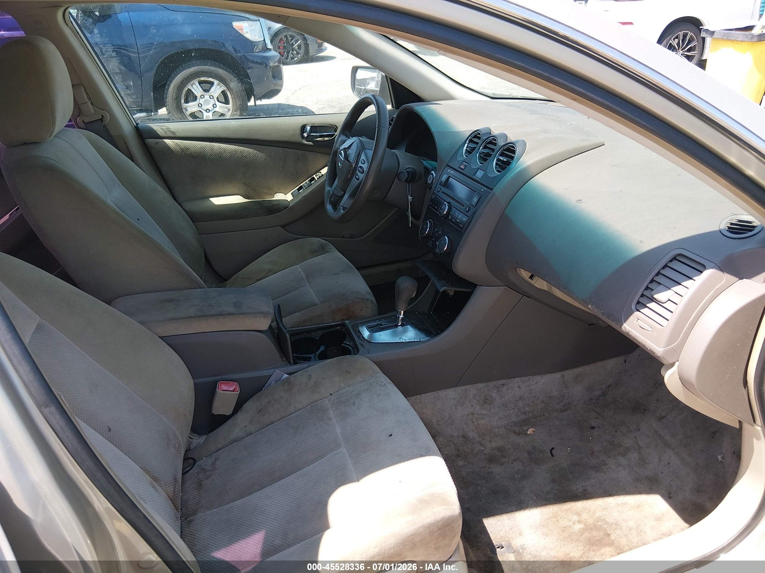 2009 Nissan Altima 2.5 S Beige vin: 1N4AL21E19N446715