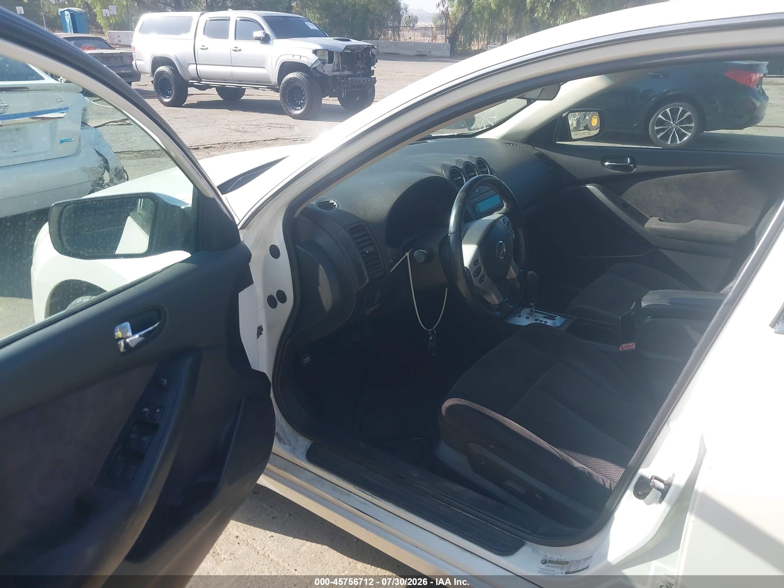 2009 Nissan Altima 2.5 S White vin: 1N4AL21E19N450859
