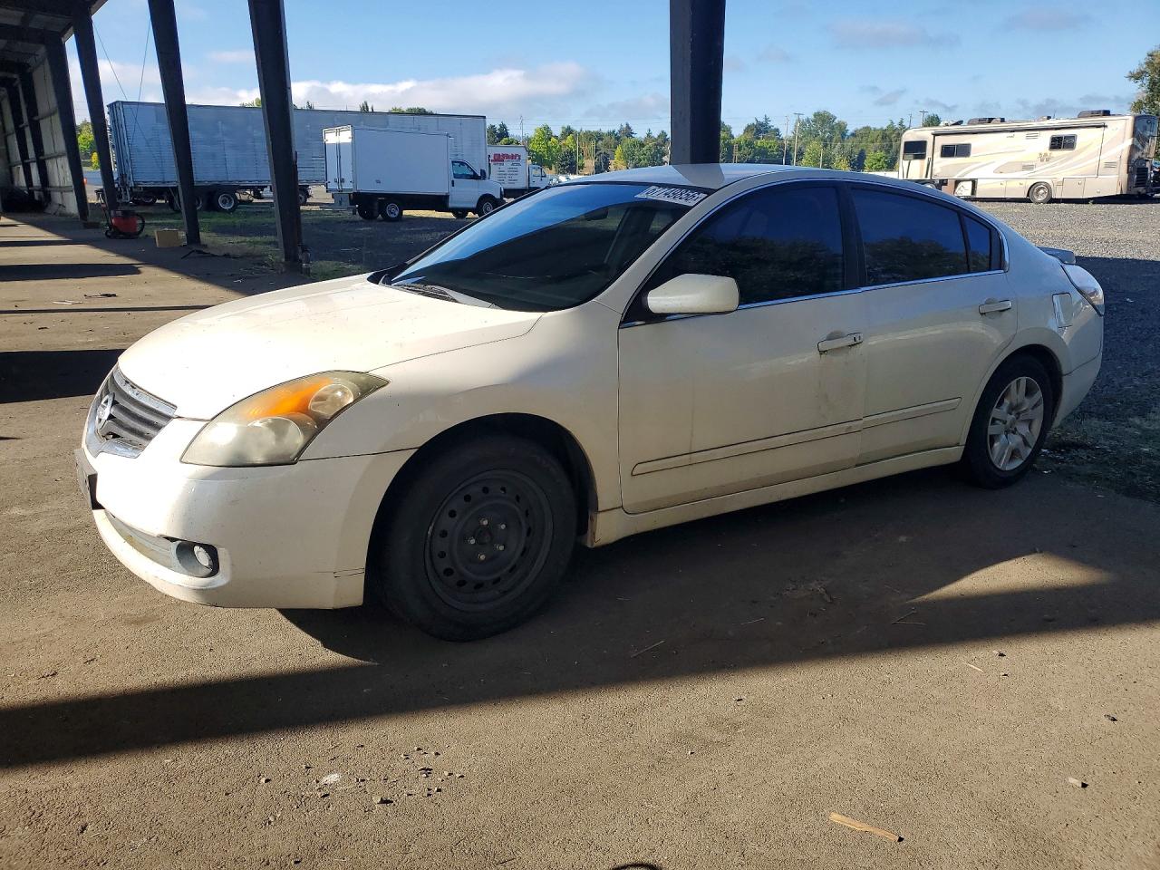 2009 Nissan Altima 2.5 White vin: 1N4AL21E19N473509