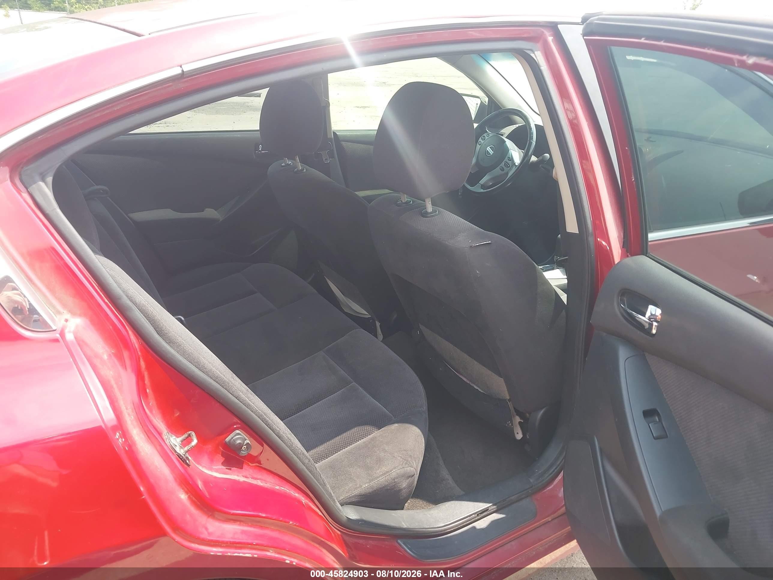2009 Nissan Altima 2.5/2.5s Red vin: 1N4AL21E19N474935